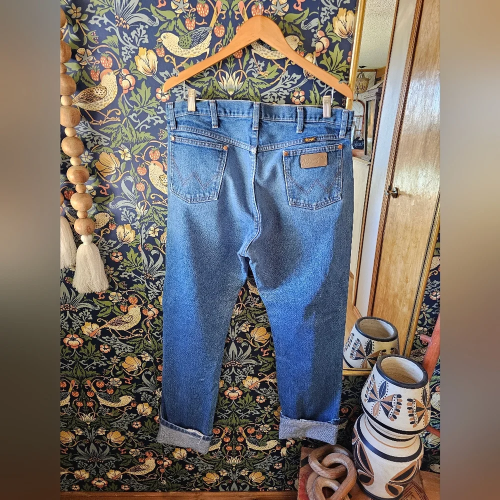 VINTAGE Wrangler 90's Distressed Jeans - Picture 2 of 8